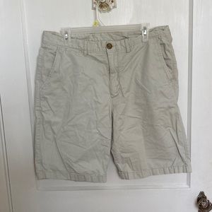 Khaki shorts
